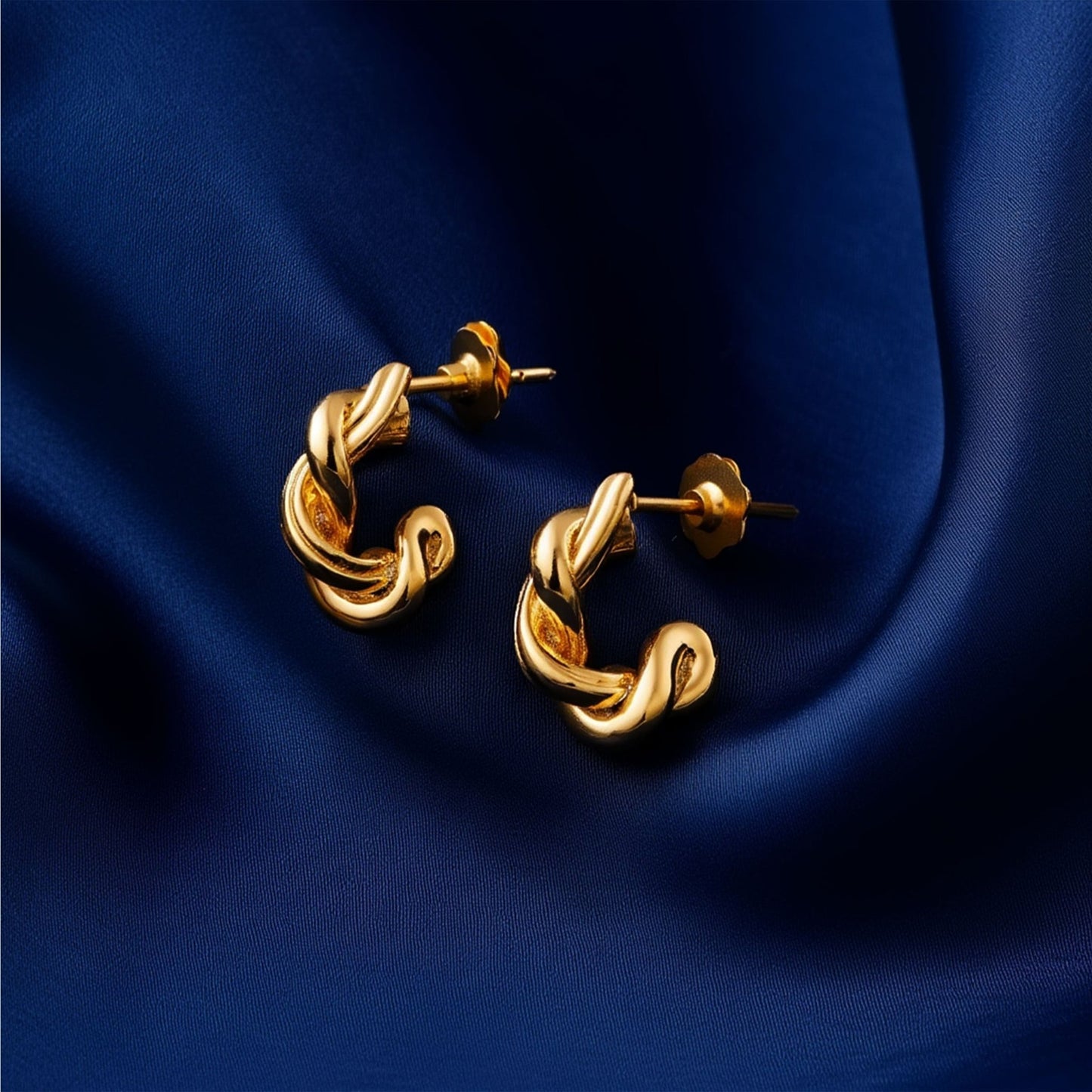 Argolas Entrelaçadas em Prata Dourada (1.5cm) - Loja do Ouro