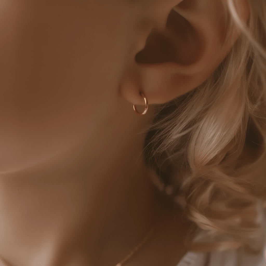 Argolas Pequenas em Ouro 19kl (1.2cm) - Loja do Ouro