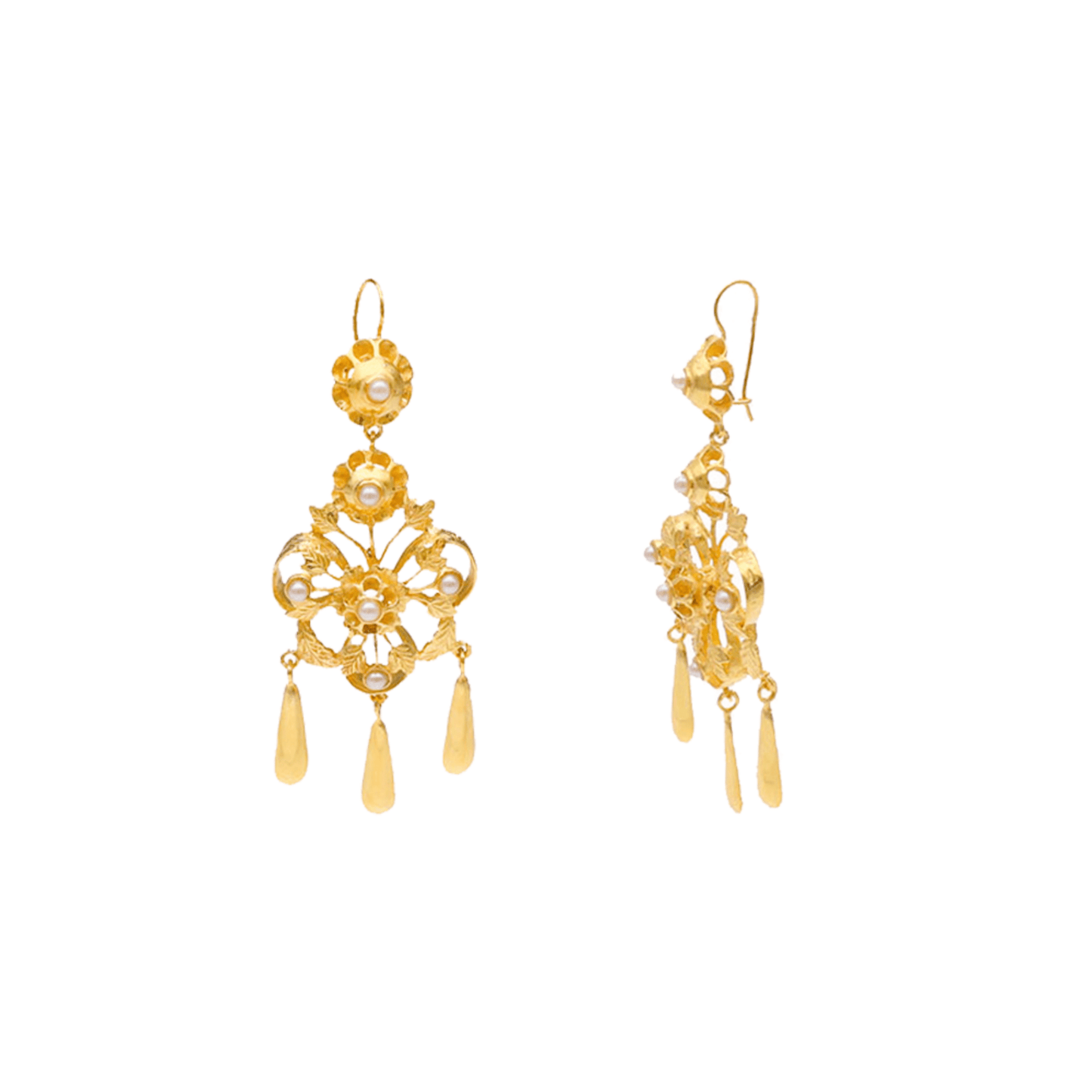 Brincos Celestia em Prata Dourada e Pérola Branca - Loja do Ouro