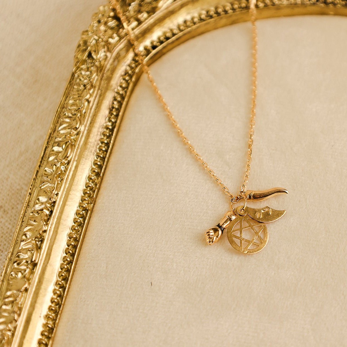 Cinco Saimão em Ouro 19kl e Esmalte - Loja do Ouro