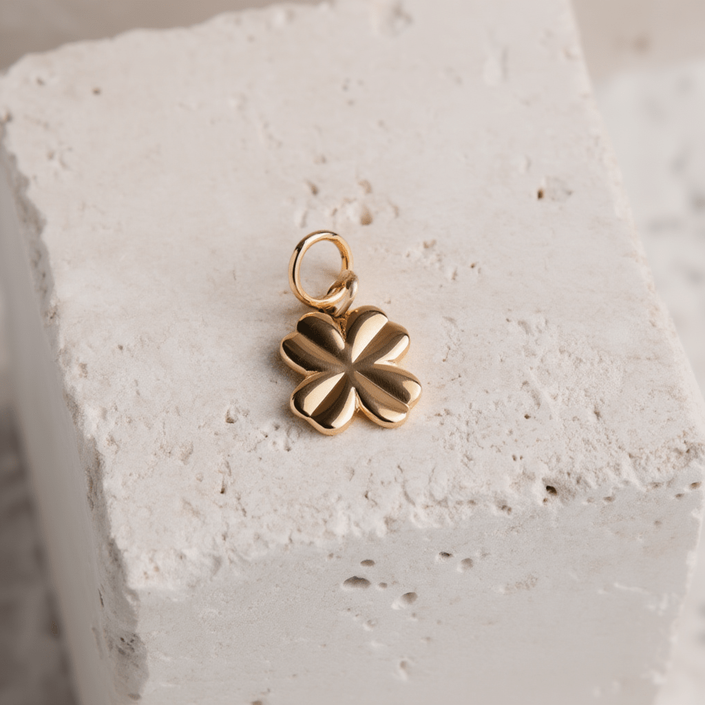 Medalha Trevo em Ouro de 19.2kl - Loja do Ouro