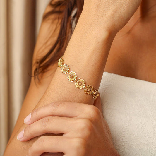 Pulseira em Ouro 19kl com Flores em Filigrana (18,5cm) - Loja do Ouro