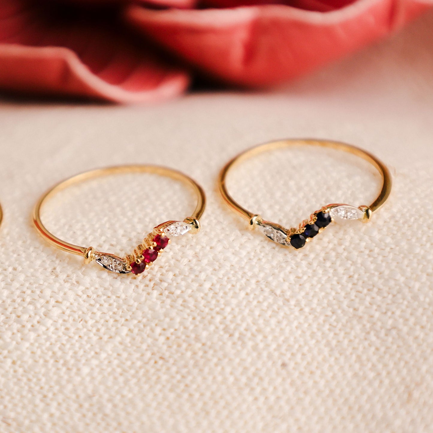 Anel Zig Zag em Ouro 19kl com Topázio Azul e Zircónias (T20)