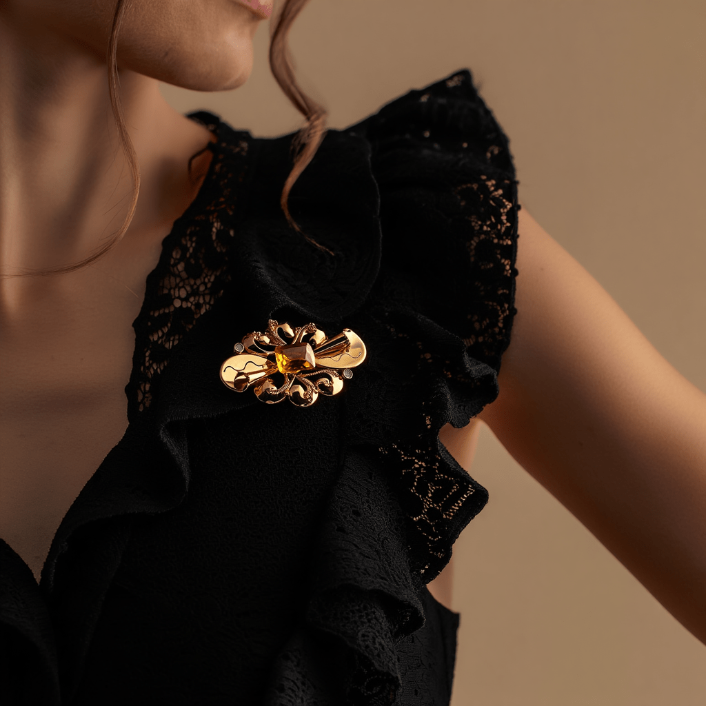 Alfinete em Ouro 19kl com Safira Amarela - Loja do Ouro