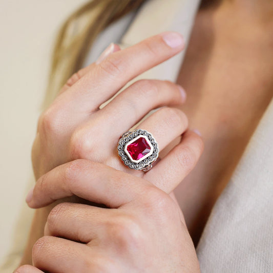 Anel D. Constança em Prata e Ouro 9kl com Marcassites e Pedra Vermelha - Loja do Ouro