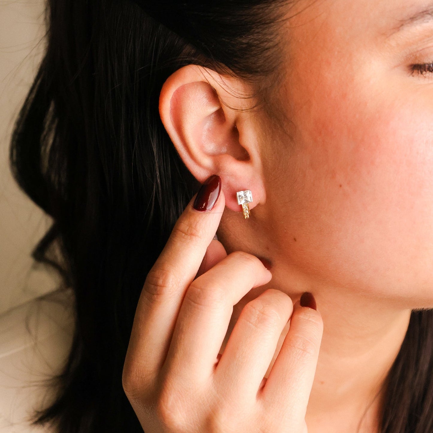 Brincos em Ouro Amarelo e Ouro Branco de 19kl com Zircónia Quadrada - Loja do Ouro