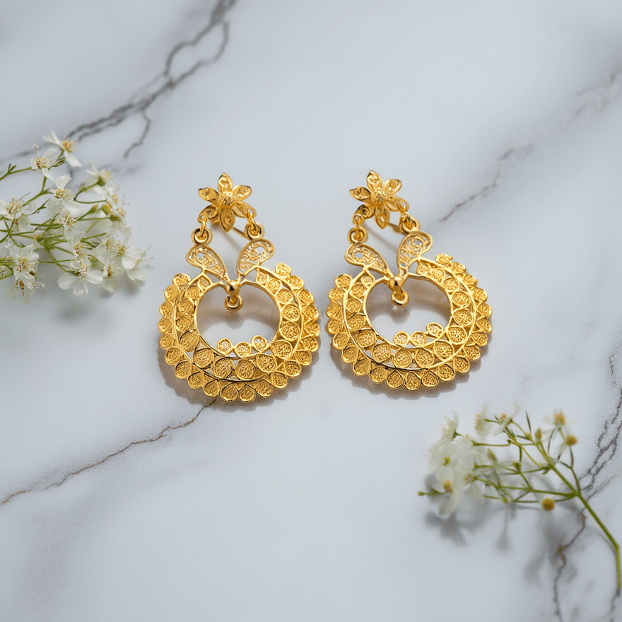 Brincos Oriente em Prata Dourada (3cm) - Loja do Ouro