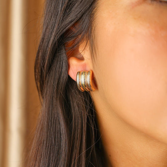 Brincos Três Fiadas em Ouro Bicolor 19kl e Efeito Corda - Loja do Ouro