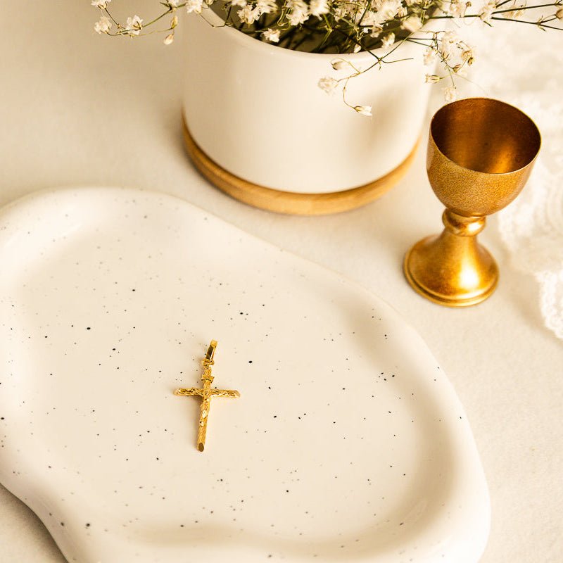 Crucifixo Raiado em Ouro de 19kl (2.97cm) - Loja do Ouro