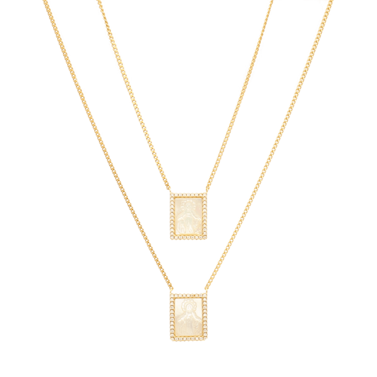 Escapulário em Prata Dourada com Imagem Religiosa em Madrepérola e Zircónias - Loja do Ouro