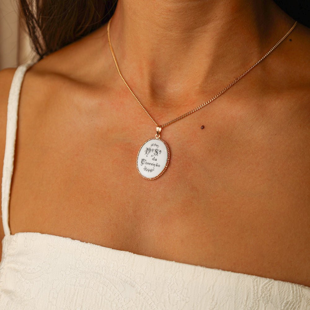 Medalha em Ouro 19kl com imagem de Nossa Senhora da Conceição - Loja do Ouro