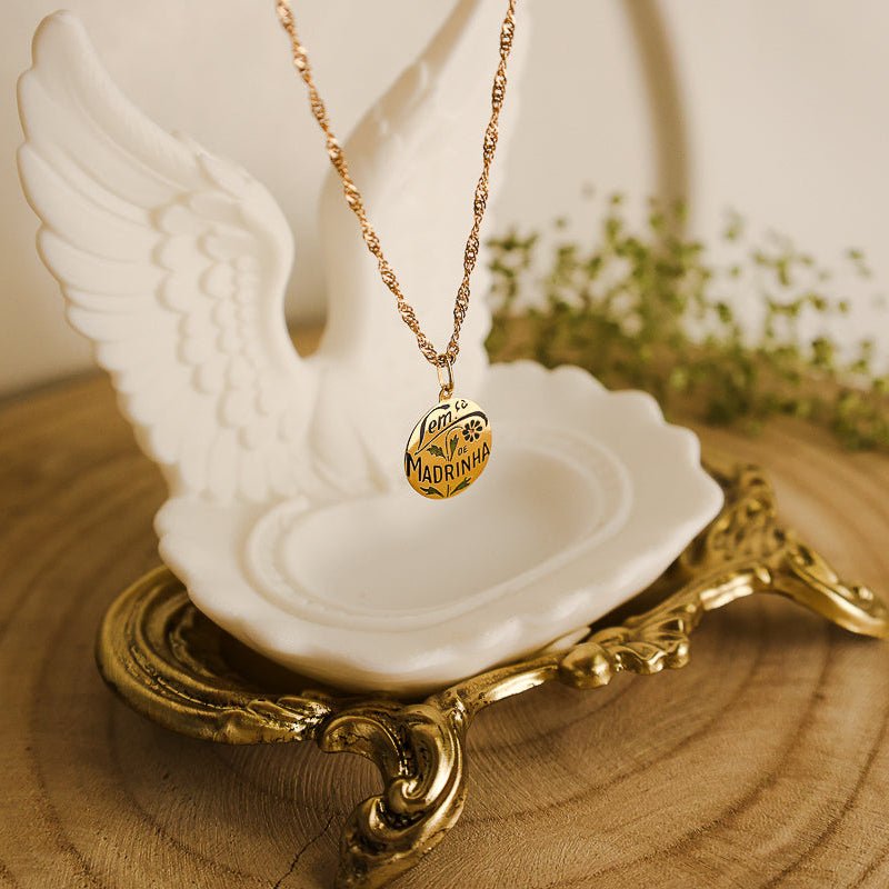 Medalha "Lemça de Madrinha" em Ouro 19kl (1.58cm) - Loja do Ouro
