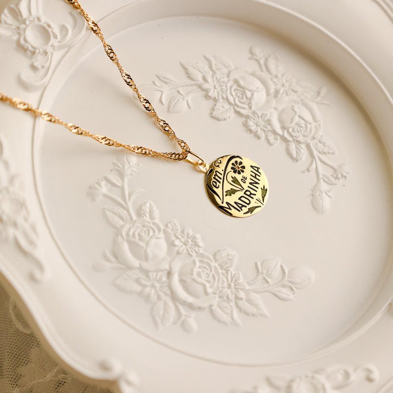 Medalha "Lemça de Madrinha" em Ouro 19kl (1.58cm) - Loja do Ouro