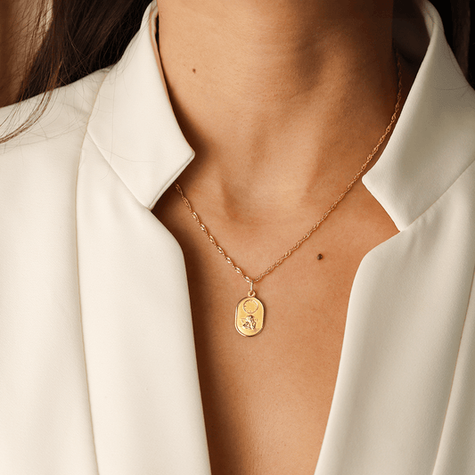 Medalha Oval em Ouro 19kl com Anjo da Guarda (1.7cm) - Loja do Ouro