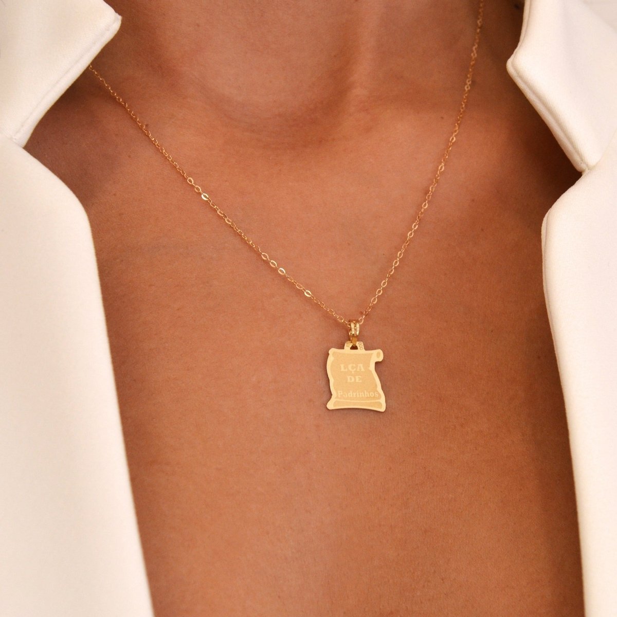 Medalha Papiro "Lça de Padrinhos" em Ouro 19kl - Loja do Ouro