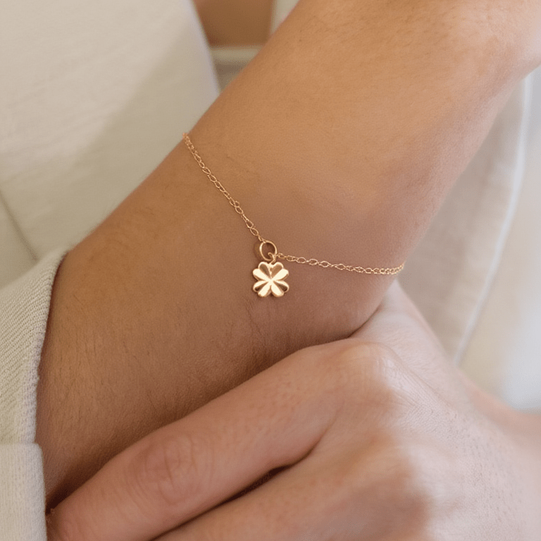 Medalha Trevo em Ouro de 19.2kl - Loja do Ouro